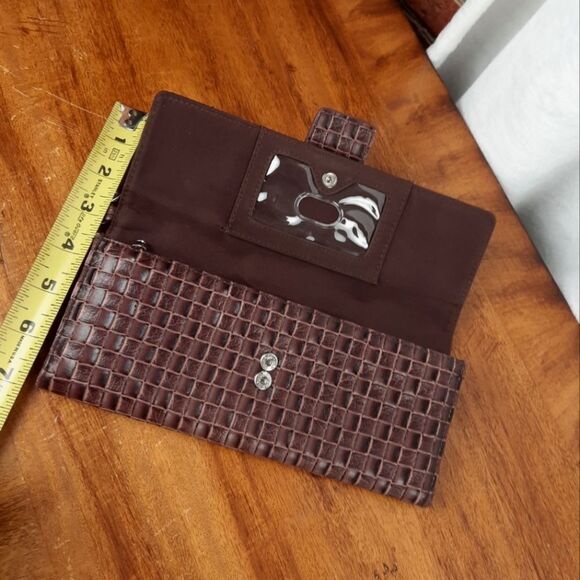 Brown Crocodile Wallet with Silver Buckle - Picture 7 of 9